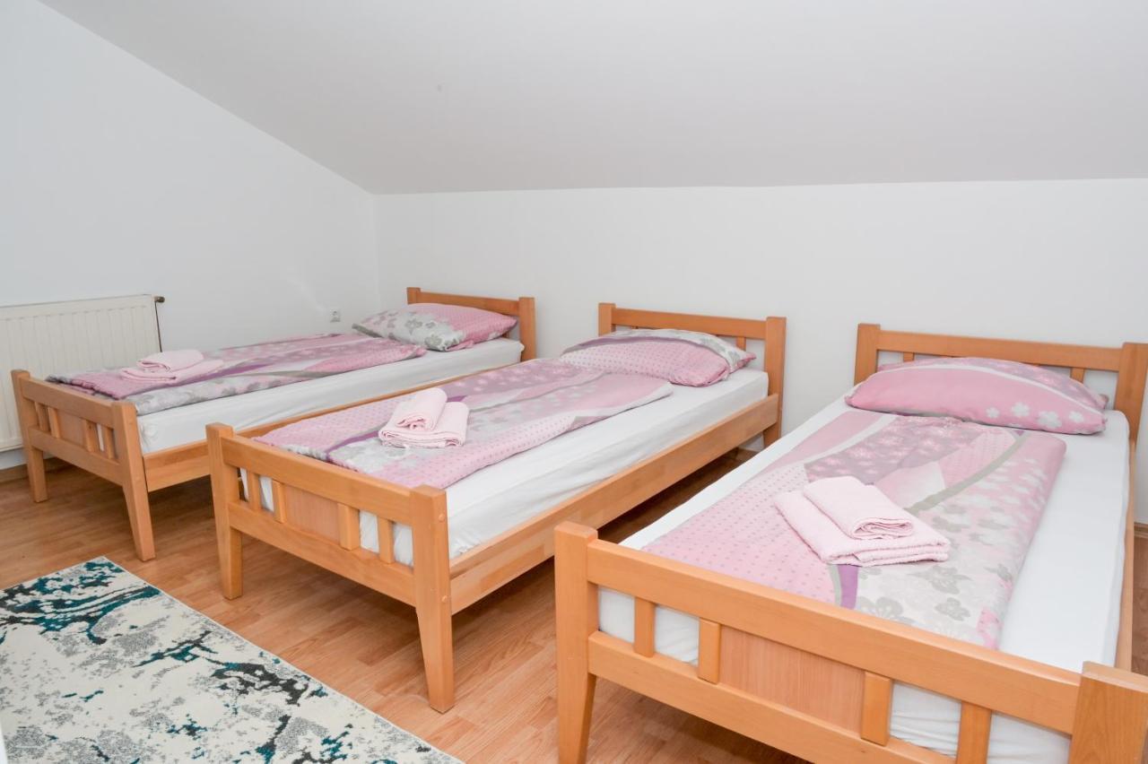 Apartments Dora Jajca Kültér fotó