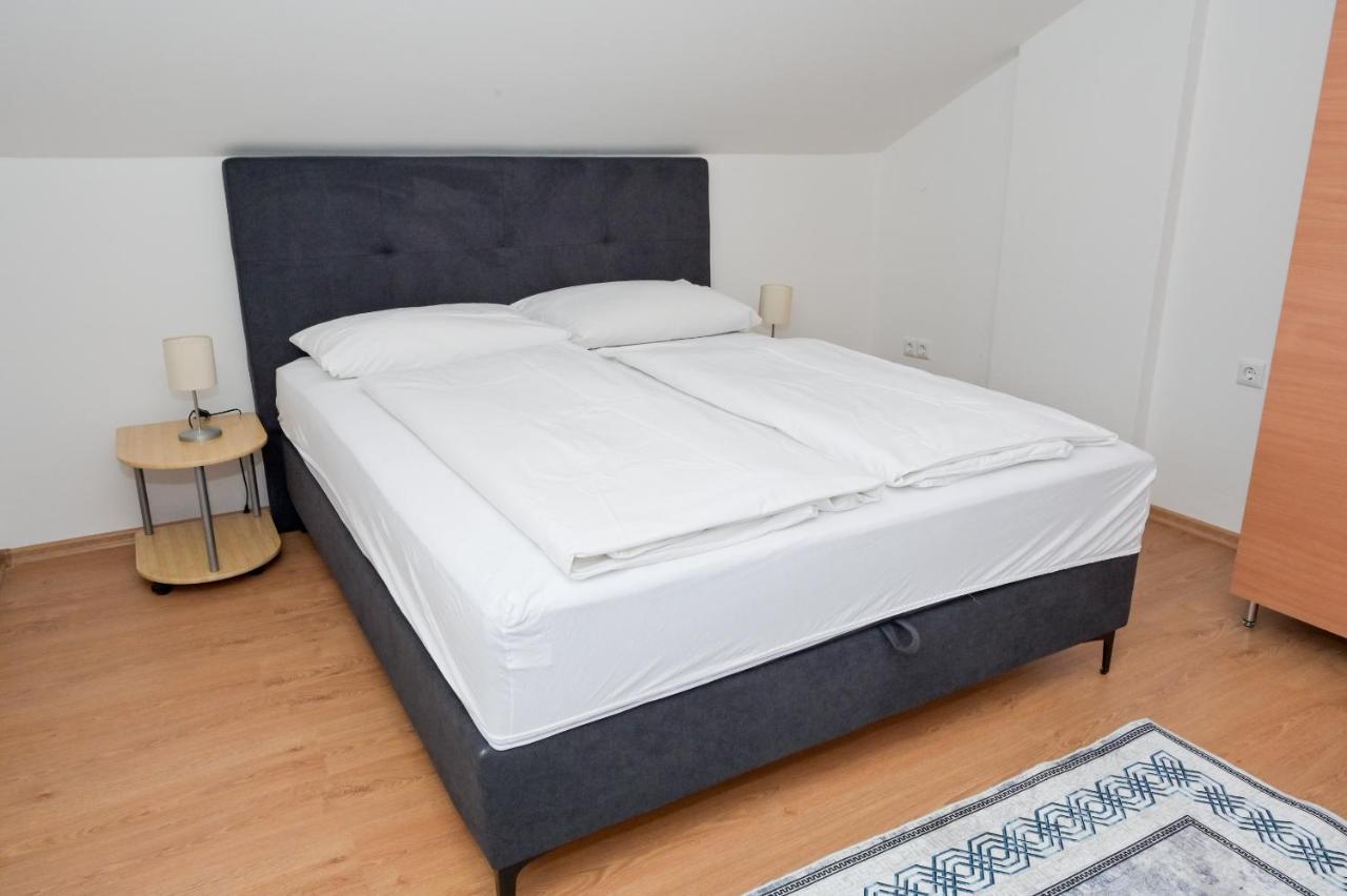 Apartments Dora Jajca Kültér fotó